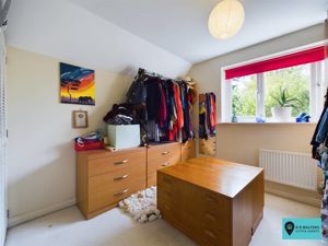 Bedroom- click for photo gallery